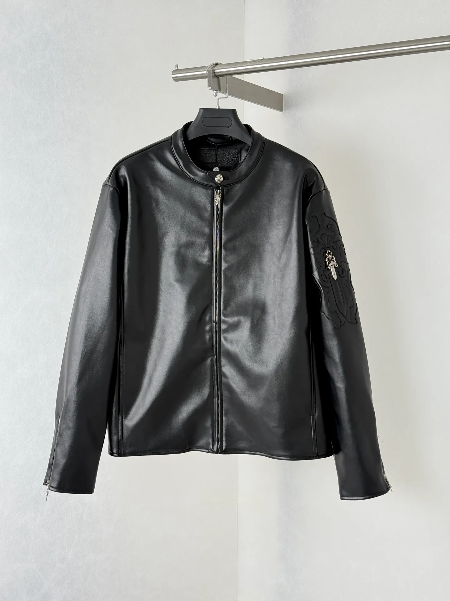Chrome Heart ， + ， ， ， ； ， 、 ， ， 、 、 ， 。 ， ， 。 Size：S/M/L/XL